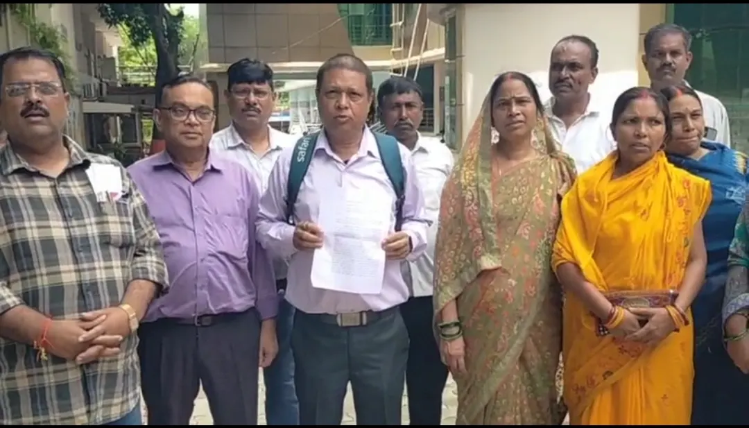 पीड़ित ने 40 लाख रुपये की ठगी मामले में एसडीओ से की शिकायत