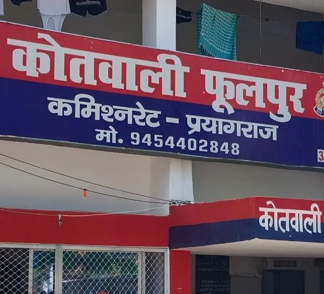 वाहन की टक्कर से मोटरसाइकिल सवार किसान की मौत, साथी घायल