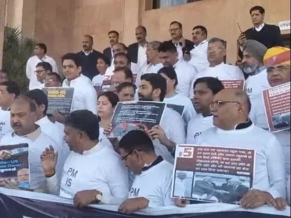 विधानसभा के बाहर कांग्रेस का मार्च, ट्रेड डील पर सरकार को घेरा