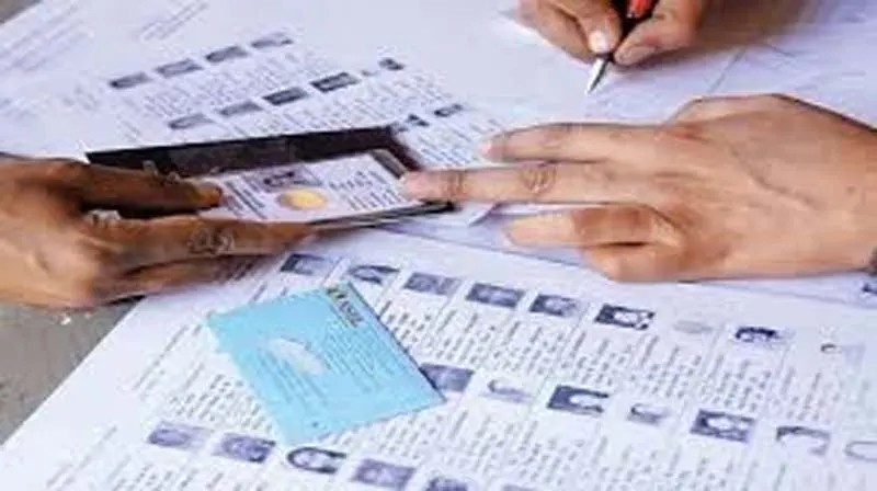रायपुर : विशेष गहन पुनरीक्षण अभियान : छत्तीसगढ़ में करीब एक करोड़ से अधिक गणना प्रपत्रों का डिजिटाइजेशन कार्य पूर्ण