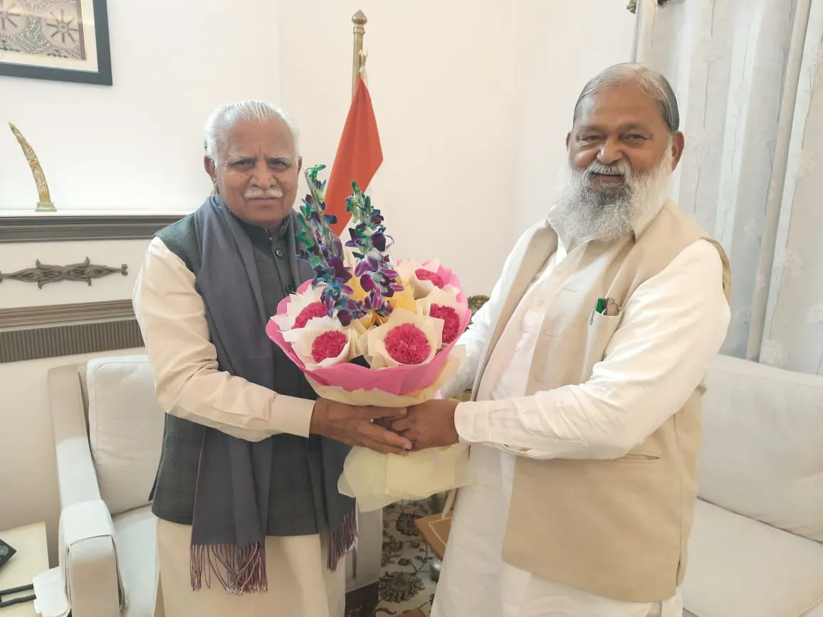 हरियाणा की बिजली योजनाओं को गति देने के लिए केंद्रीय मंत्री से मिले अनिल विज