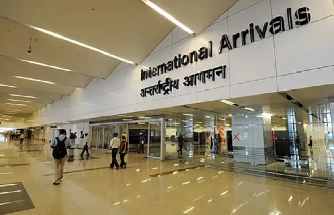 दिल्ली हवाई अड्डे पर 15 अगस्त को अनिर्धारित उड़ानों पर रहेगा प्रतिबंध
