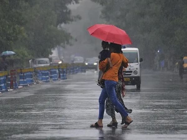 मध्य प्रदेश में अगले चार दिन तेज बारिश से राहत, हल्की बरसात का दौर रहेगा जारी