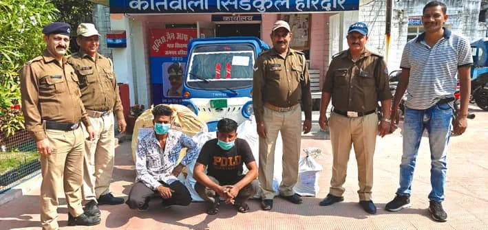 बंद फैक्ट्री में चोरों ने की थी सेंधमारी, माल के साथ दो गिरफ्तार