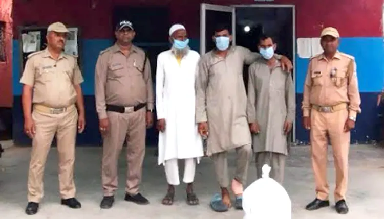 गौकशी का बड़ा भंडाफोड़, 105.5 किलो मांस बरामद, तीन गिरफ्तार