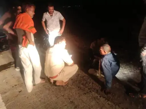 अनूपपुर: कार ने बाइक को मारी टक्कर, सिर में गहरी चोट लगी