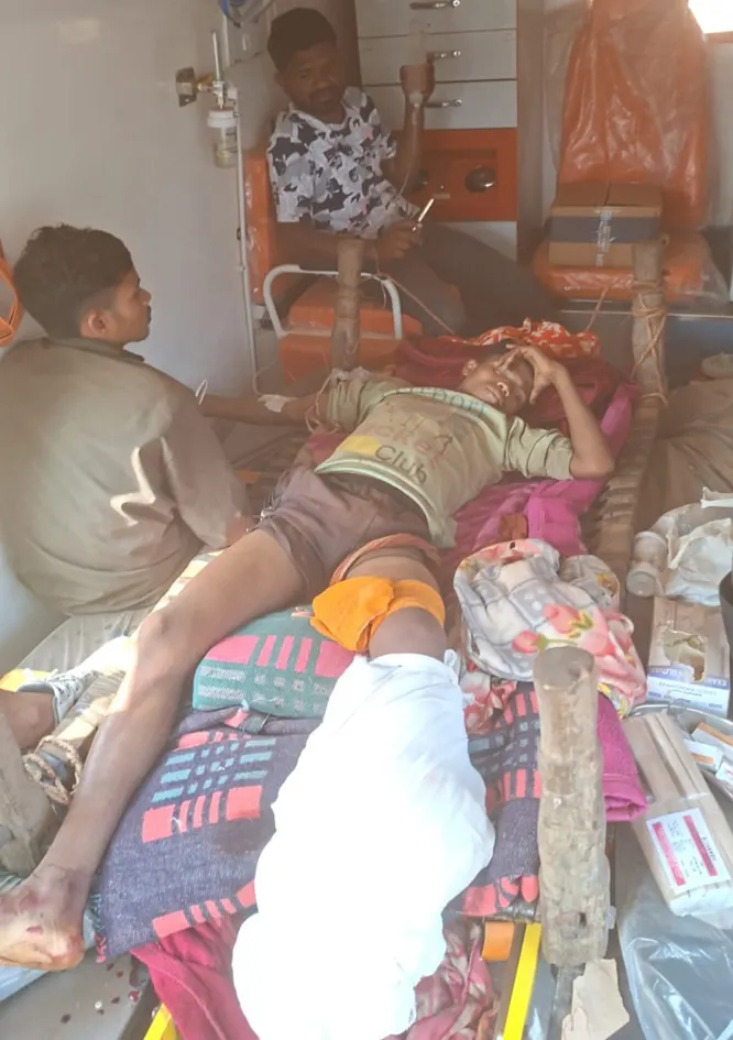 नक्सलियों द्वारा लगाए गए प्रेशर आईईडी विस्फोट से एक नाबालिग हुआ घायल