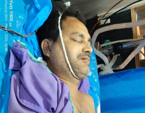 अनियंत्रित ट्रक की चपेट में आने से सिलाई कारीगर की मौत