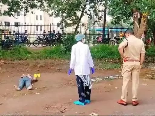 रायपुर के साइंस कॉलेज मैदान में अज्ञात युवक की लाश मिली