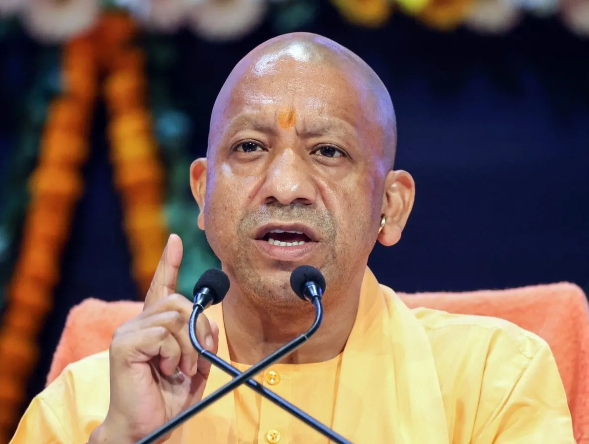 मुख्यमंत्री योगी आदित्यनाथ कल करेंगे जालौन दौरा, 1900 करोड़ की परियोजनाओं का लोकार्पण और शिलान्यास