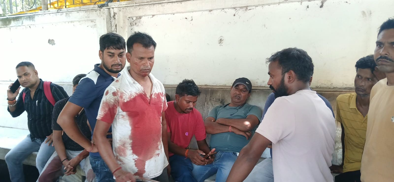भाजपा मंडल अध्यक्ष उमा भूषण तांती की गोली मारकर हत्या, भागलपुर में मचा हड़कंप