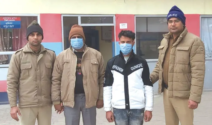 स्मैक के साथ दो नशा तस्कर गिरफ्तार
