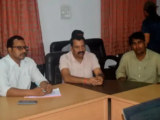 रीवा में लोकायुक्त का एक्शन, रिश्वत लेते जिला सहकारी बैंक मैनेजर रंगे हाथ गिरफ्तार