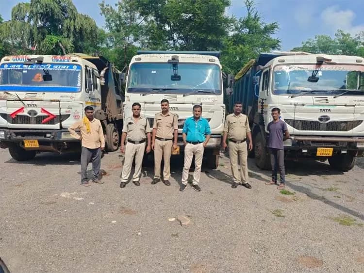 अवैध रेत परिवहन करते 13 वाहन जब्त