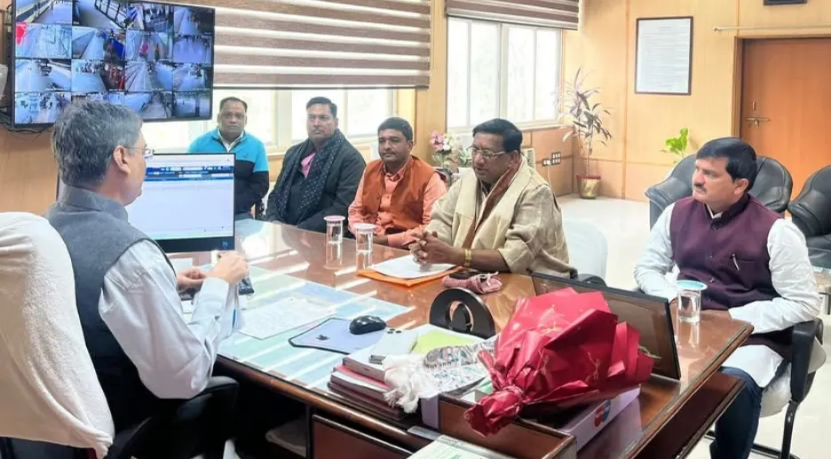 मंडल रेल प्रबंधक से बिहपुर विधायक ईं शैलेन्द्र ने की मुलाकात, रेलवे से जुड़े महत्वपूर्ण विषयों पर हुई चर्चा