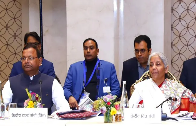 वित्त मंत्री सीतारमण ने राज्यों के मंत्रियों के साथ की बजट पूर्व परामर्श बैठक