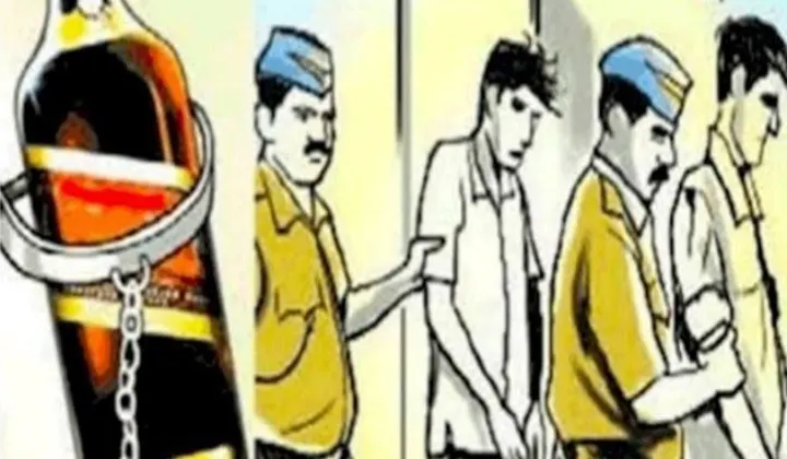 पुलिस टीम पर हमला करने वाले 11 शराब तस्कर गिरफ्तार