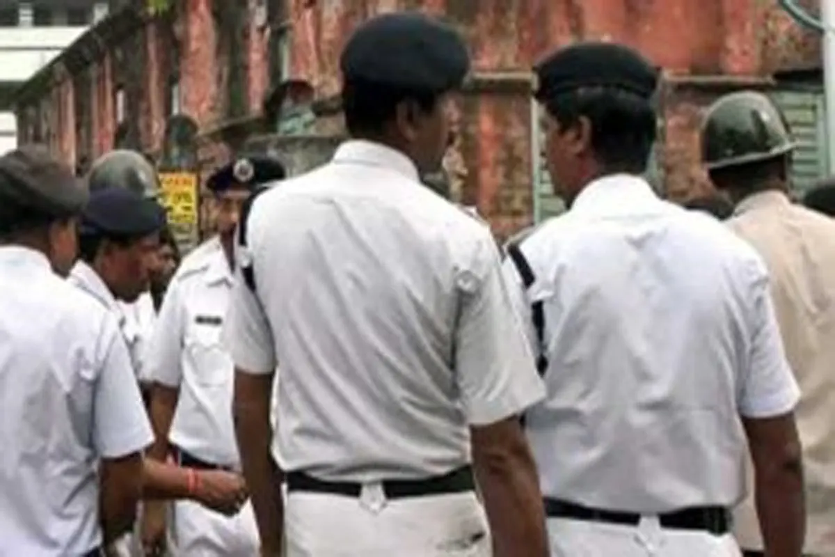 पुलिसकर्मियों के लिए नया आदेश, ड्यूटी के दौरान ईयरफोन-हेडफोन बैन