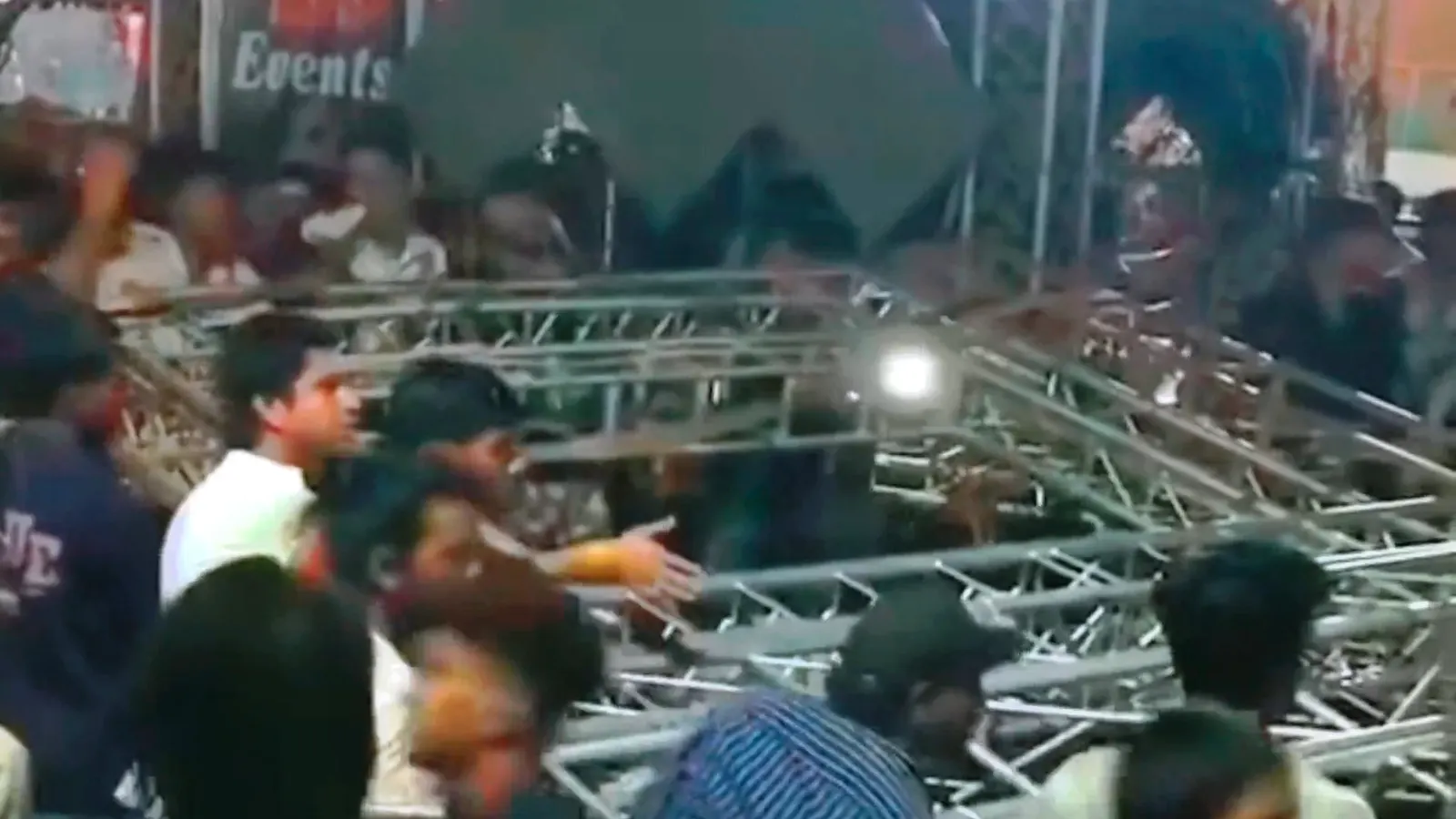 सागर में हनुमान जयंती जुलूस के दौरान बड़ा हादसा: मकरोनिया में DJ के नीचे दबने से 15 वर्षीय किशोर की मौत