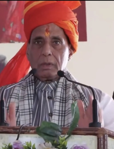 दुश्मन ने उकसाया तो घर में घुसकर कार्रवाई करेगा भारत : राजनाथ सिंह