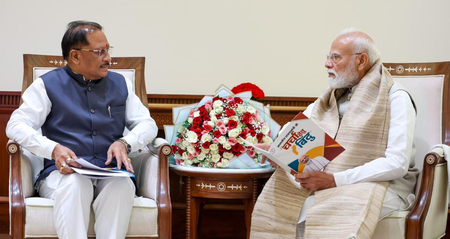 बस्तर के कायाकल्प की योजना को लेकर पीएम मोदी से मिले सीएम साय, कई मुद्दों पर हुई चर्चा