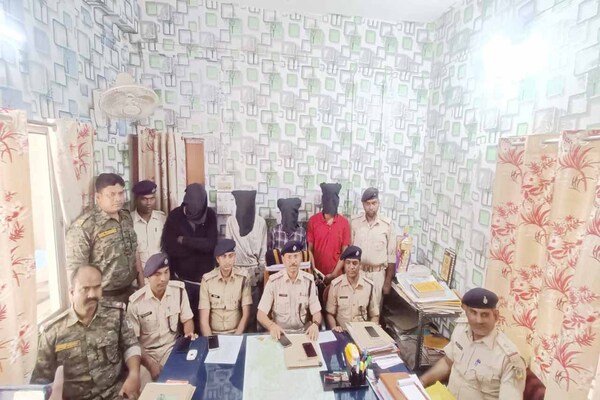 गोड्डा में 63.45 ग्राम ब्राउन शुगर के साथ चार आरोपित गिरफ्तार