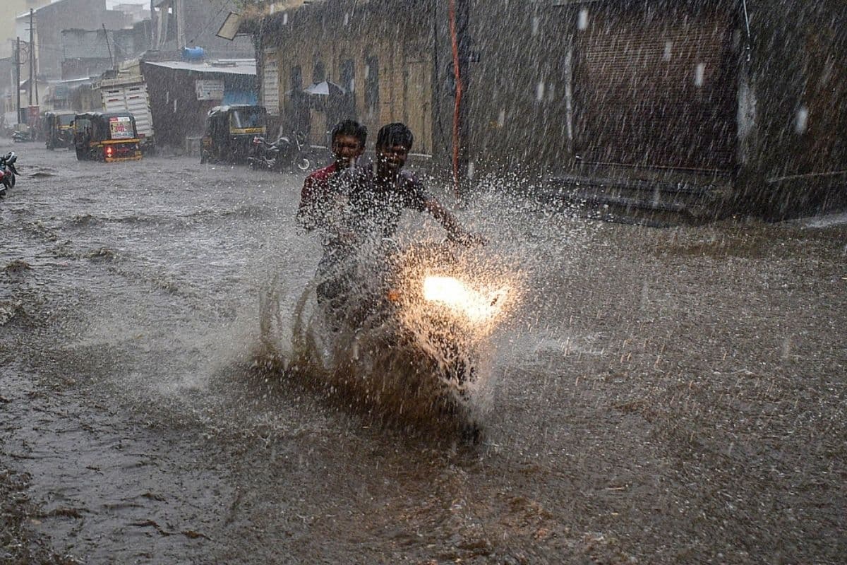 दक्षिण-पूर्वी राजस्थान में मौसम बदलेगा, भारी बारिश को लेकर 7 जिलों में ऑरेंज अलर्ट