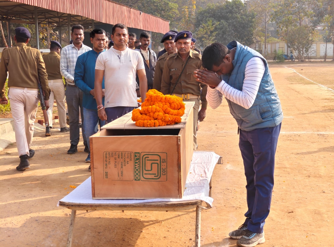 पुलिसकर्मी घासीराम महतो का हृदय गति रुकने से निधन, पुलिस विभाग में शोक