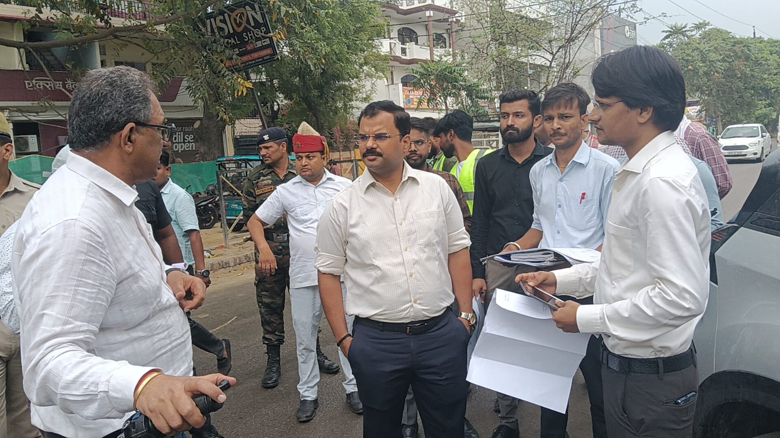 सीएम ग्रिड कार्यों में कोताही पर कड़ा रुख, लापरवाही किसी कीमत पर नहीं: नगर आयुक्त