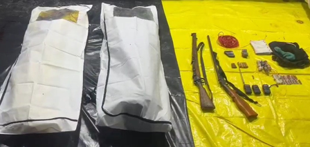 बीजापुर मुठभेड़ में 16 लाख के दो इनामी माओवादी ढेर, हथियार और विस्फोटक बरामद