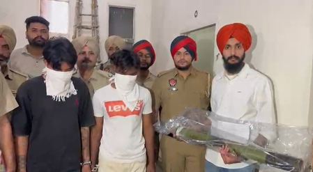 पंजाब: अमृतसर ग्रामीण पुलिस ने दो आतंकी गुर्गों को किया गिरफ्तार, आरपीजी बरामद