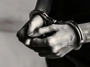 मुजफ्फरपुर में ‘डिजिटल अरेस्ट’ का झांसा देकर 67 लाख की ठगी, पिता-पुत्र समेत दो साइबर ठग गिरफ्तार