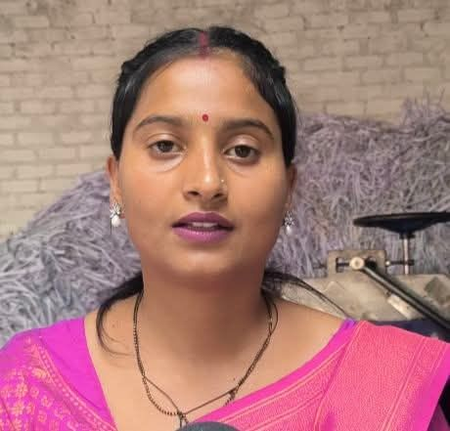 झारखंडः कोडरमा में दिनदहाड़े घर में घुसकर महिला की गला रेतकर हत्या