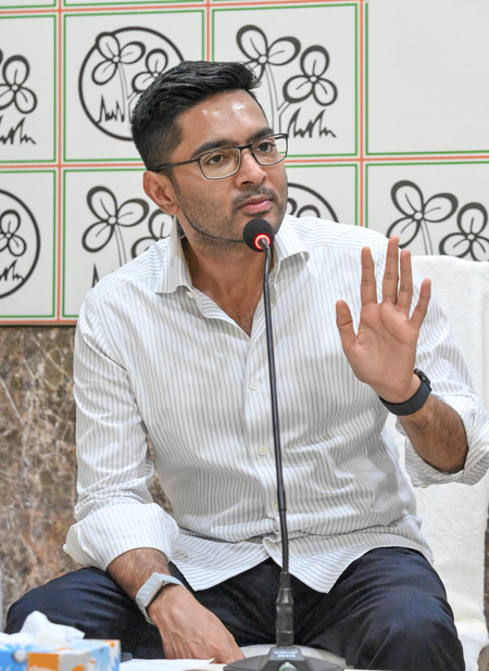 कलकत्ता हाईकोर्ट ने अभिषेक बनर्जी की विदेश यात्रा की अर्जी पर तेजी से सुनवाई की याचिका खारिज की