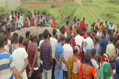कुएं में मिला सदर अस्पताल के पूर्व उपाधीक्षक का शव
