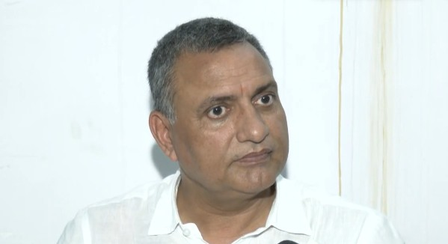 राजद सांसद सुधाकर सिंह बोले- पंचायत टैक्स से गरीबों पर बढ़ेगा बोझ