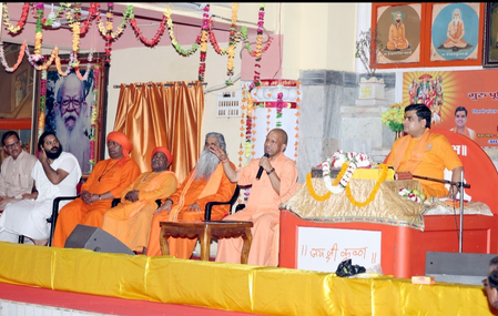देश विरोधी साजिशों को लेकर योगी का बड़ा बयान, विपक्ष पर किया हमला