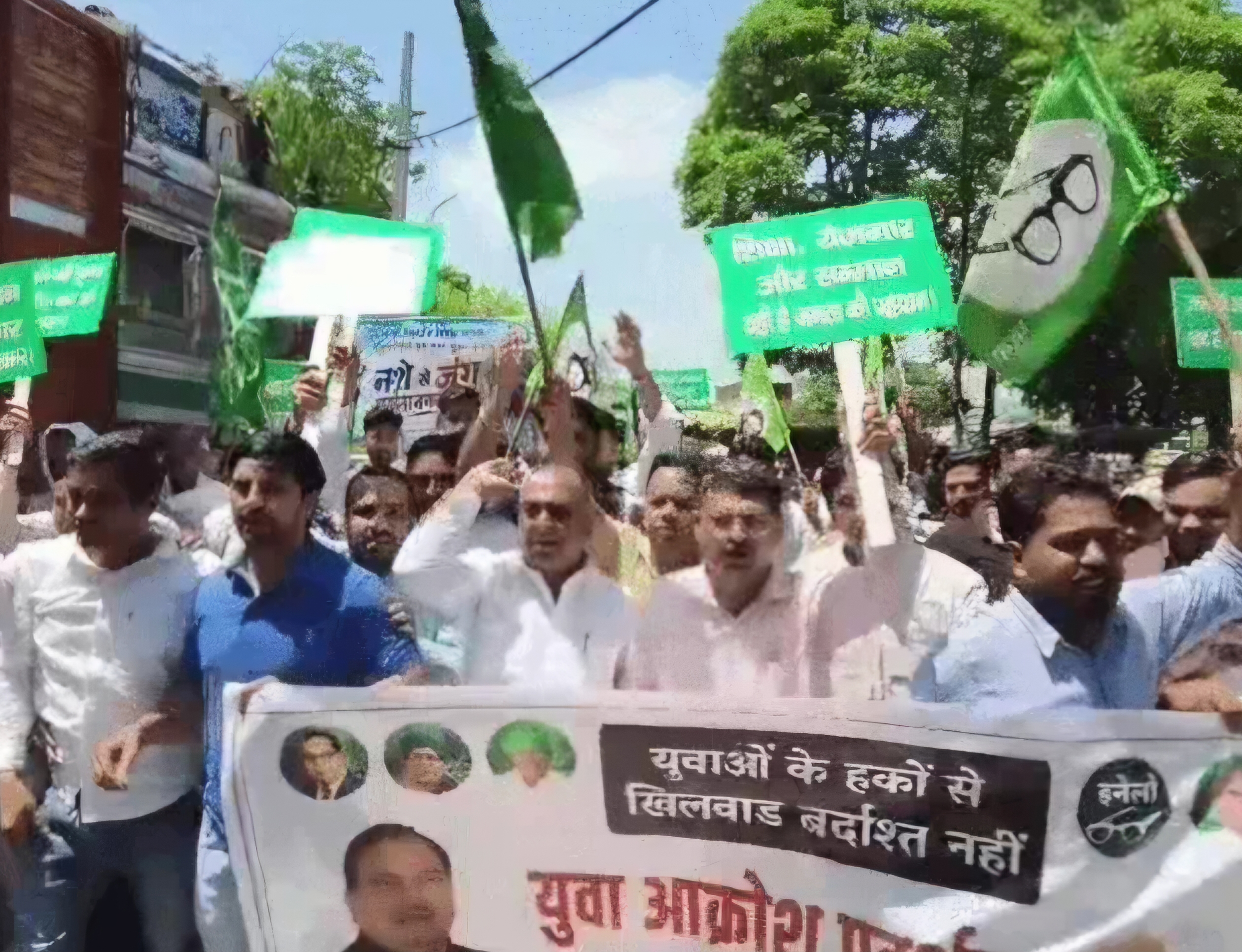 यमुनानगर: छात्रों के समर्थन में इनेलो का प्रदर्शन, राष्ट्रपति से कार्रवाई की मांग