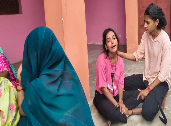 चोरी के आरोप से आहत होकर सन्यासी ने फांसी लगा दी जान