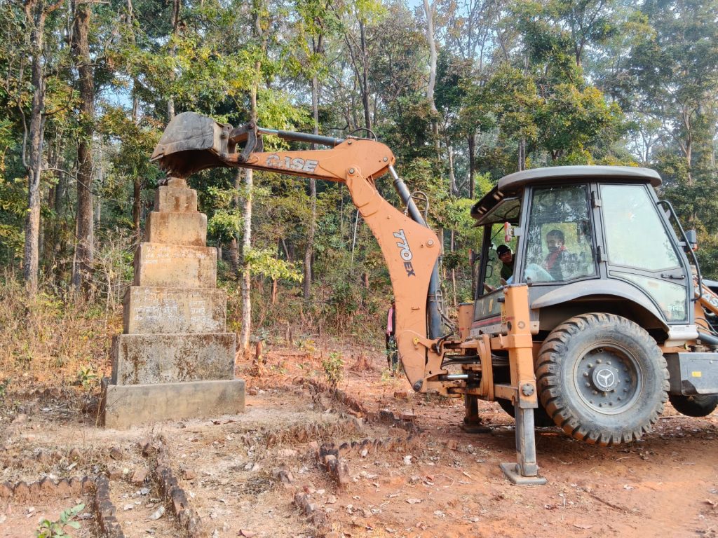 सुरक्षा बलों ने छह माओवादी स्मारक को किया ध्वस्त, विस्फोटक सामग्री को किया बरामद