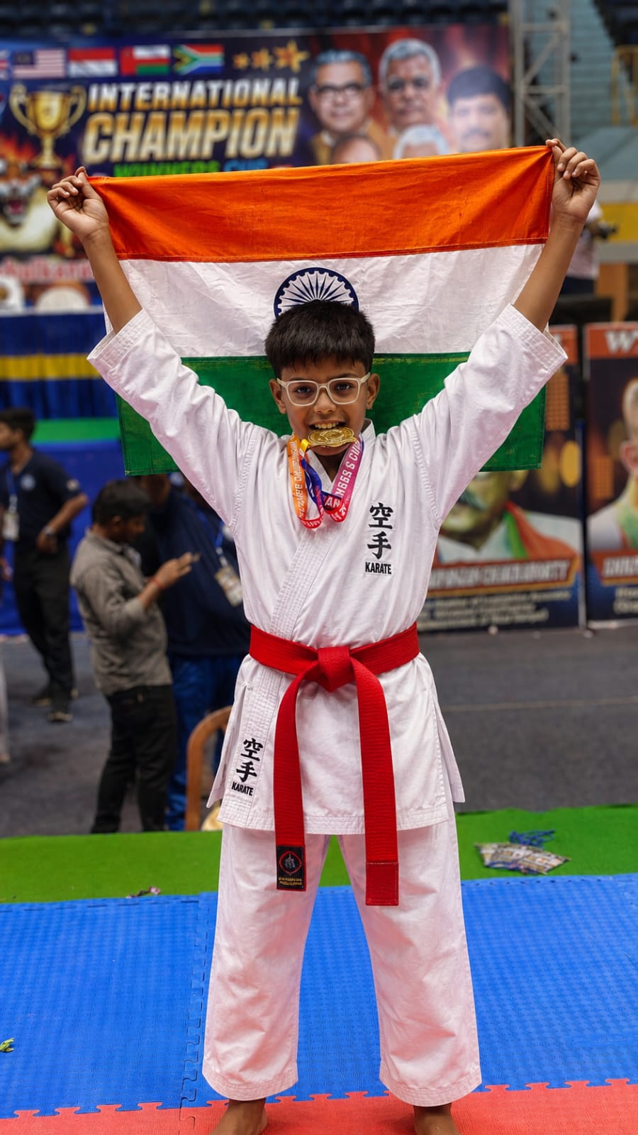 कोलकाता कराटे चैंपियनशिप में चित्तौड़ का जलवा, एकांश को गोल्ड; 13 खिलाड़ियों ने किया कमाल
