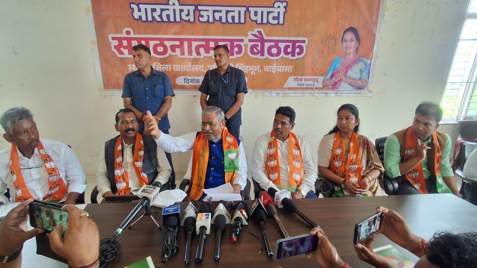 बाबूलाल बोले- हेमंत सरकार की नीतियों से कोल्हान में बढ़ी गरीबी और बेरोजगारी