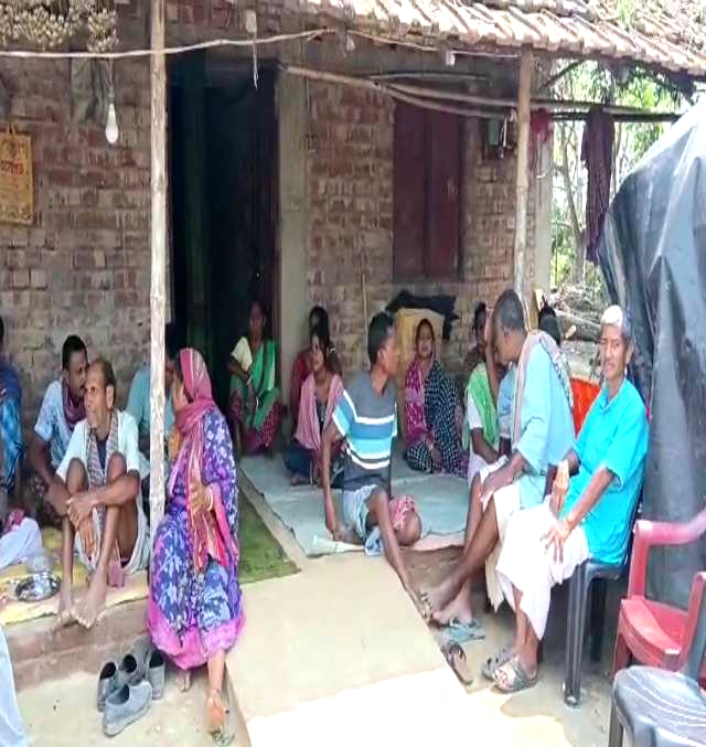 आलू की फसल खराब होने पर किसान ने की आत्महत्या