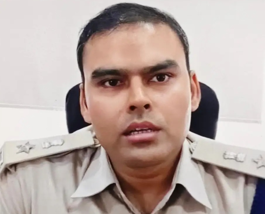 देवघर पुलिस ने दो साइबर अपराधियों को किया गिरफ्तार