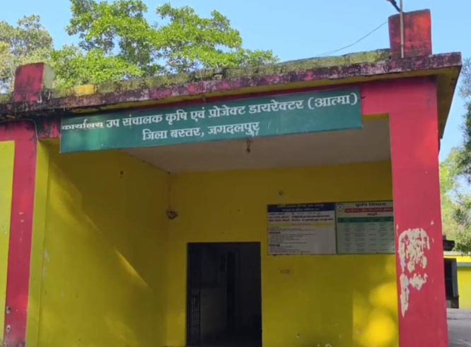 33 दुकानों को नोटिस, चार के लाइसेंस रद्द