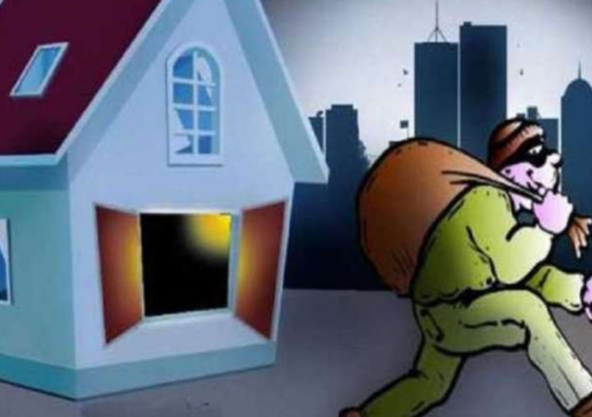 खूंटी : दो स्कूलों का ताला तोड़कर चावल-दाल चुरा ले गए चोर