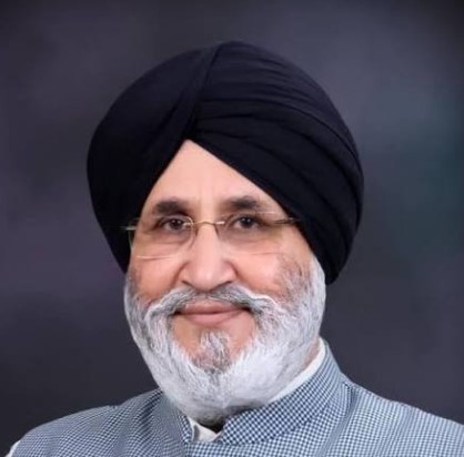 एमबीबीएस फीस बढ़ोतरी मेधावी छात्रों और मध्यमवर्गीय परिवारों पर 'दोहरा' झटका : डॉ. चीमा