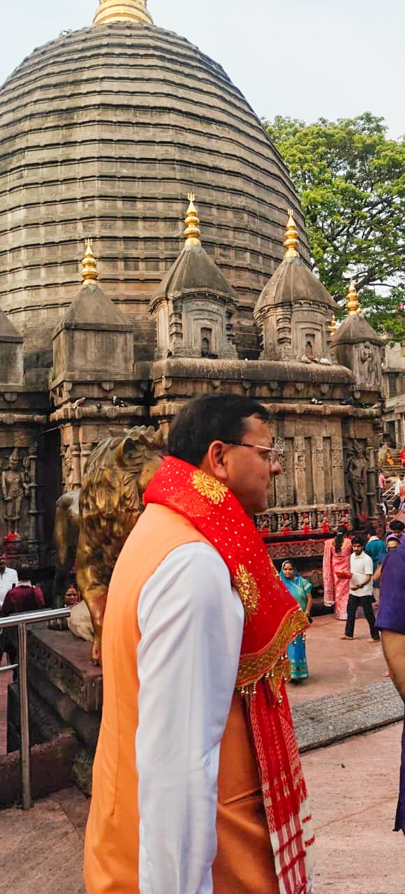 मुख्यमंत्री पुष्कर सिंह धामी ने कामाख्या देवी मंदिर में की पूजा-अर्चना