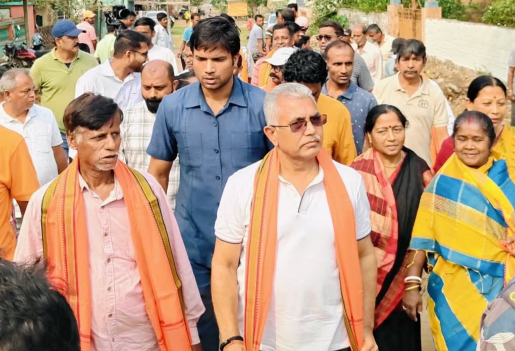 घुसपैठ के मुद्दे पर ममता बनर्जी ने बदला रुख : दिलीप घोष