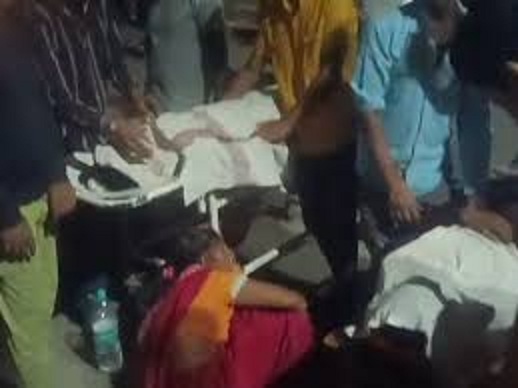 मप्र के छिंदवाड़ा में दो बाइक की टक्कर में पांच की मौत, अस्पताल में परिजनों का हंगामा